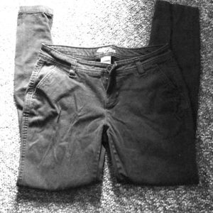 Old Navy “The Divia” fit jeans